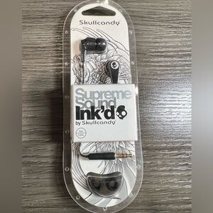 Skullcandy NWT Supreme Sound Ink'd Black Earbuds